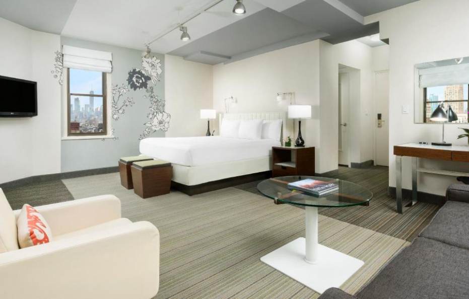 Park West Hotel